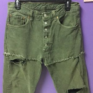 Levi Strauss 501 distressed high wasted jeans